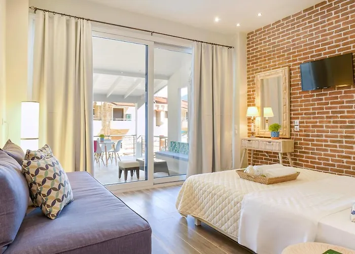 Golden Beachside Terrace