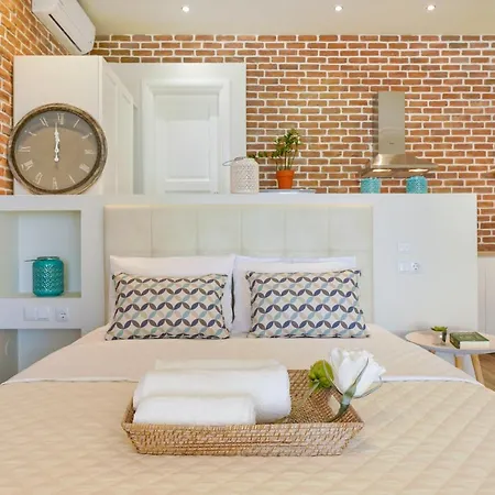 Golden Beachside Terrace Appartement *